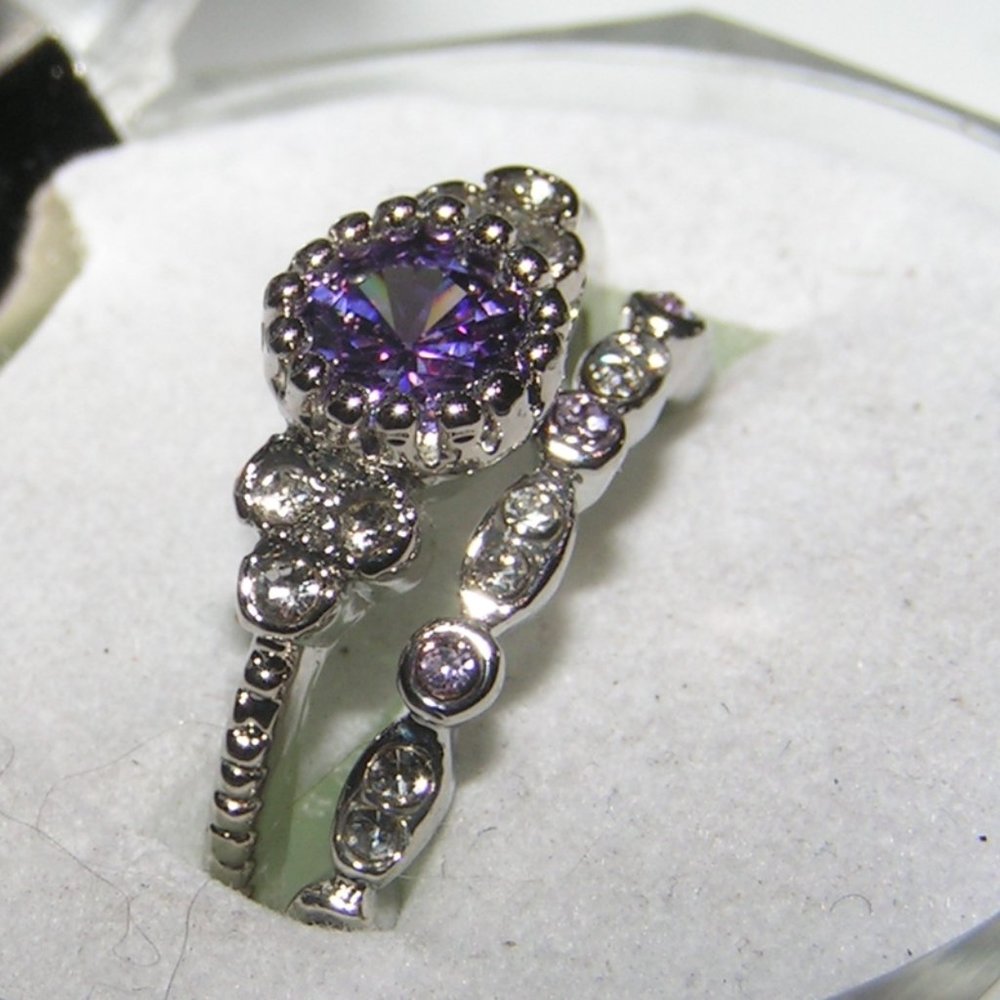 NWOT 2pc Amethyst White Topaz Silver Ring Set